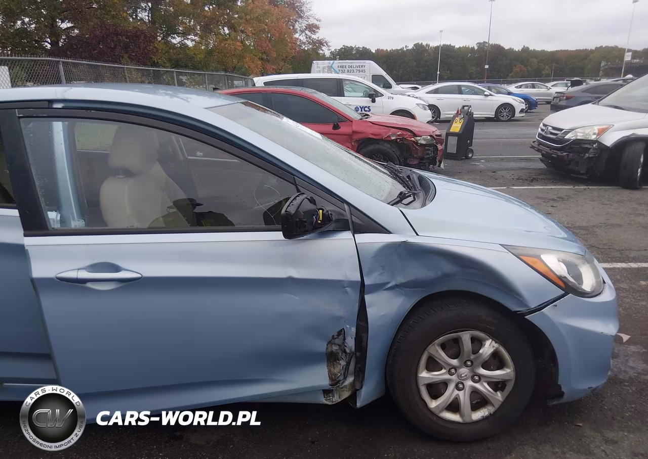2014 Hyundai Accent Gls VIN:KMHCT4AE6EU744946 - 6