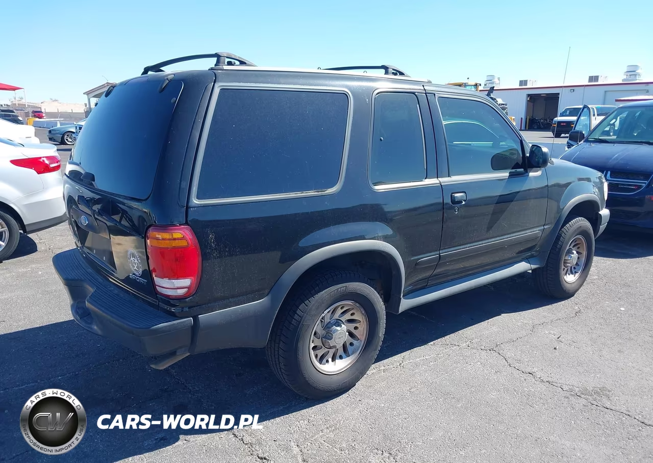 2000 Ford Explorer Sport VIN:1FMYU60X1YUA85373 - 4