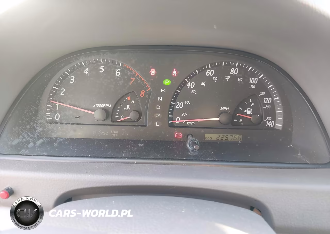 2002 Toyota Camry Le VIN:4T1BE30K72U104389 - 7