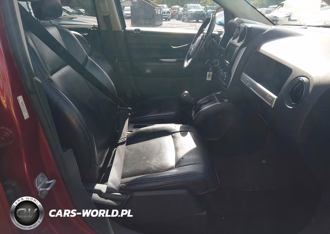 2016 Jeep Compass High Altitude Edition VIN:1C4NJCEA7GD792771 - 5