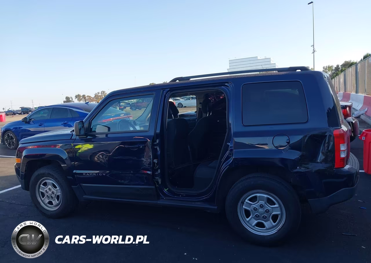 2015 Jeep Patriot Sport VIN:1C4NJPBA2FD170539 - 15