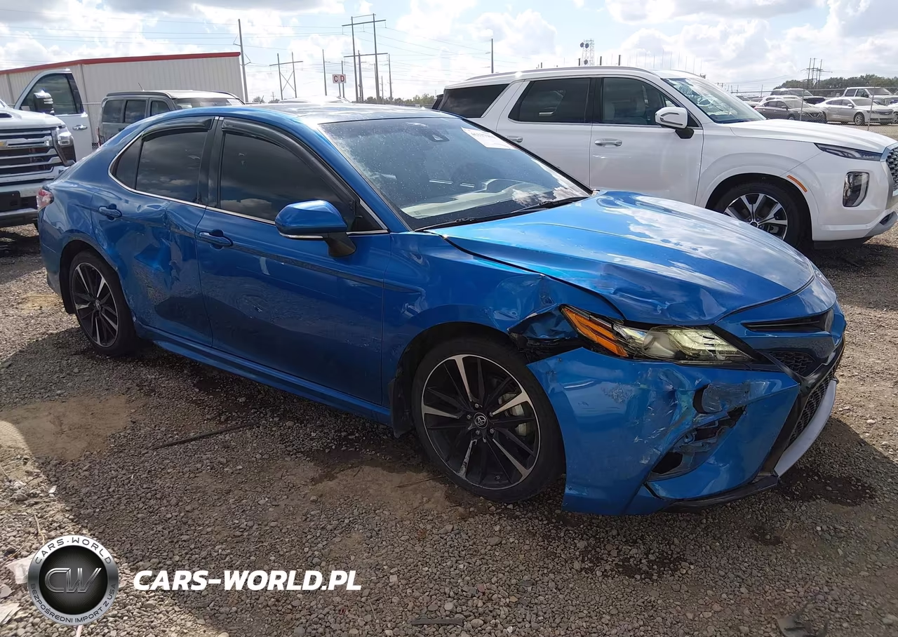 2019 Toyota Camry Xse – zdjęcie 1 z 17