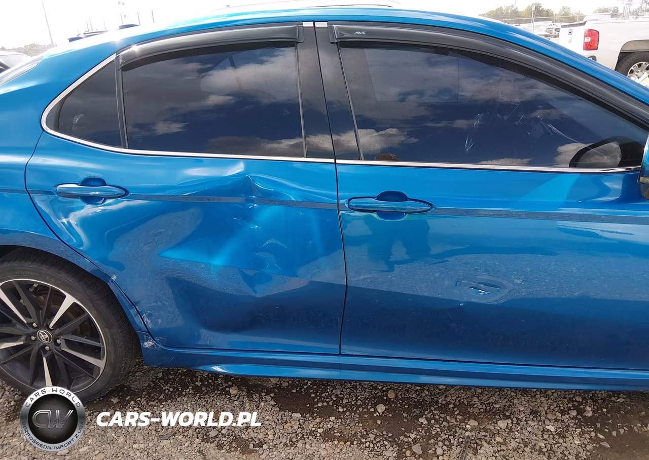 2019 Toyota Camry Xse VIN:4T1B61HK5KU252725 - 17