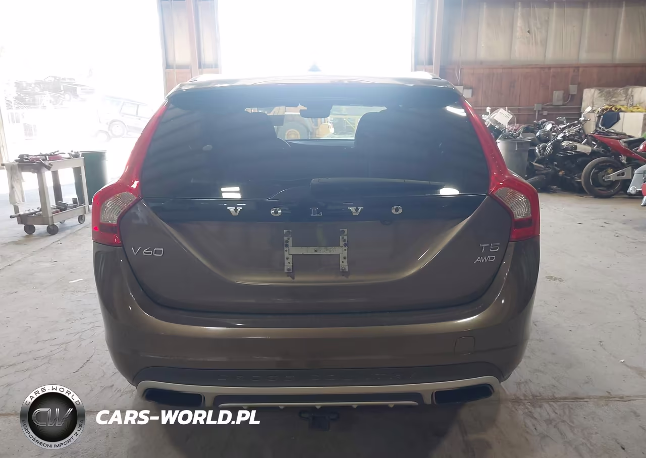 2016 Volvo V60 Cross Country T5 VIN:YV4612HK1G1006089 - 16