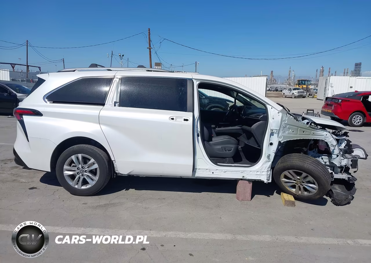 2025 Toyota Sienna Limited VIN:5TDZSKFC5SS161104 - 14