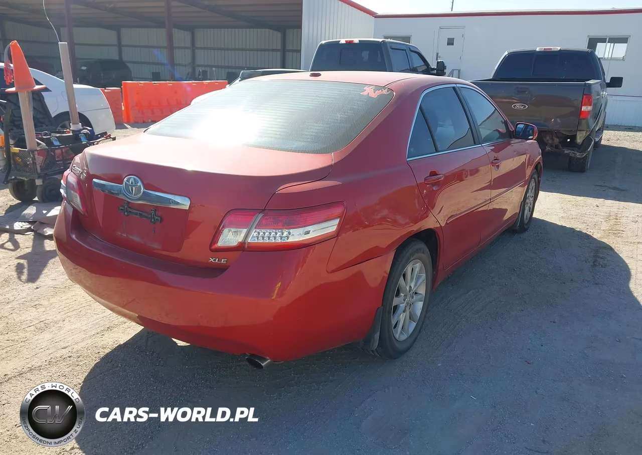 2011 Toyota Camry Xle VIN:4T4BF3EK6BR182478 - 4