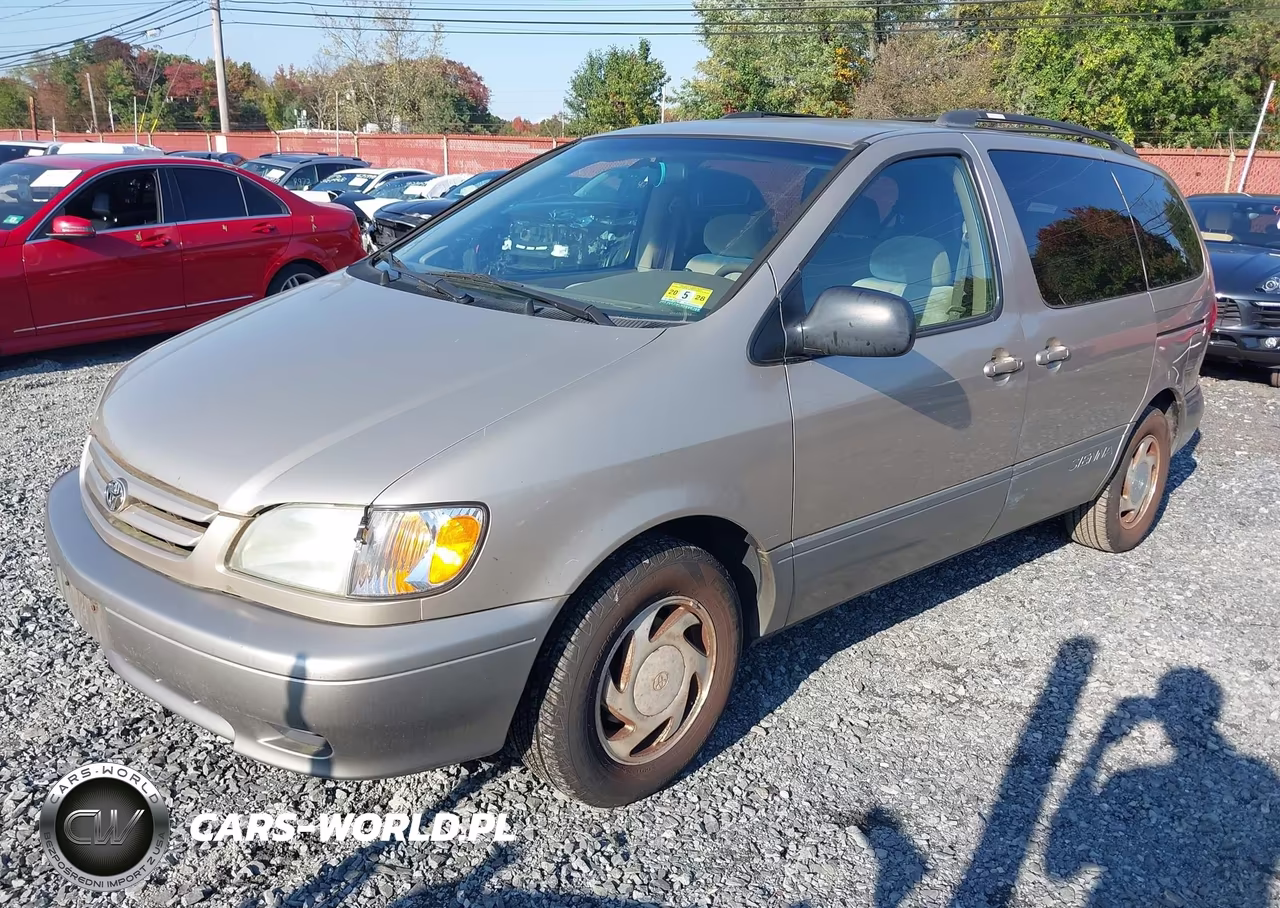 2002 Toyota Sienna Le VIN:4T3ZF13C92U495704 - 2