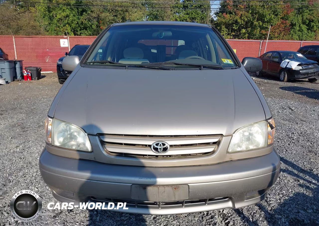 2002 Toyota Sienna Le VIN:4T3ZF13C92U495704 - 6