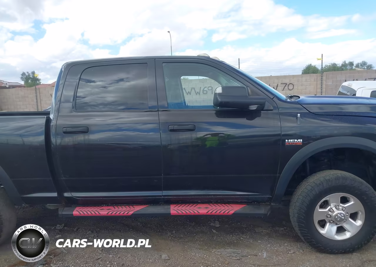 2016 Ram 2500 Power Wagon VIN:3C6TR5EJXGG277687 - 13