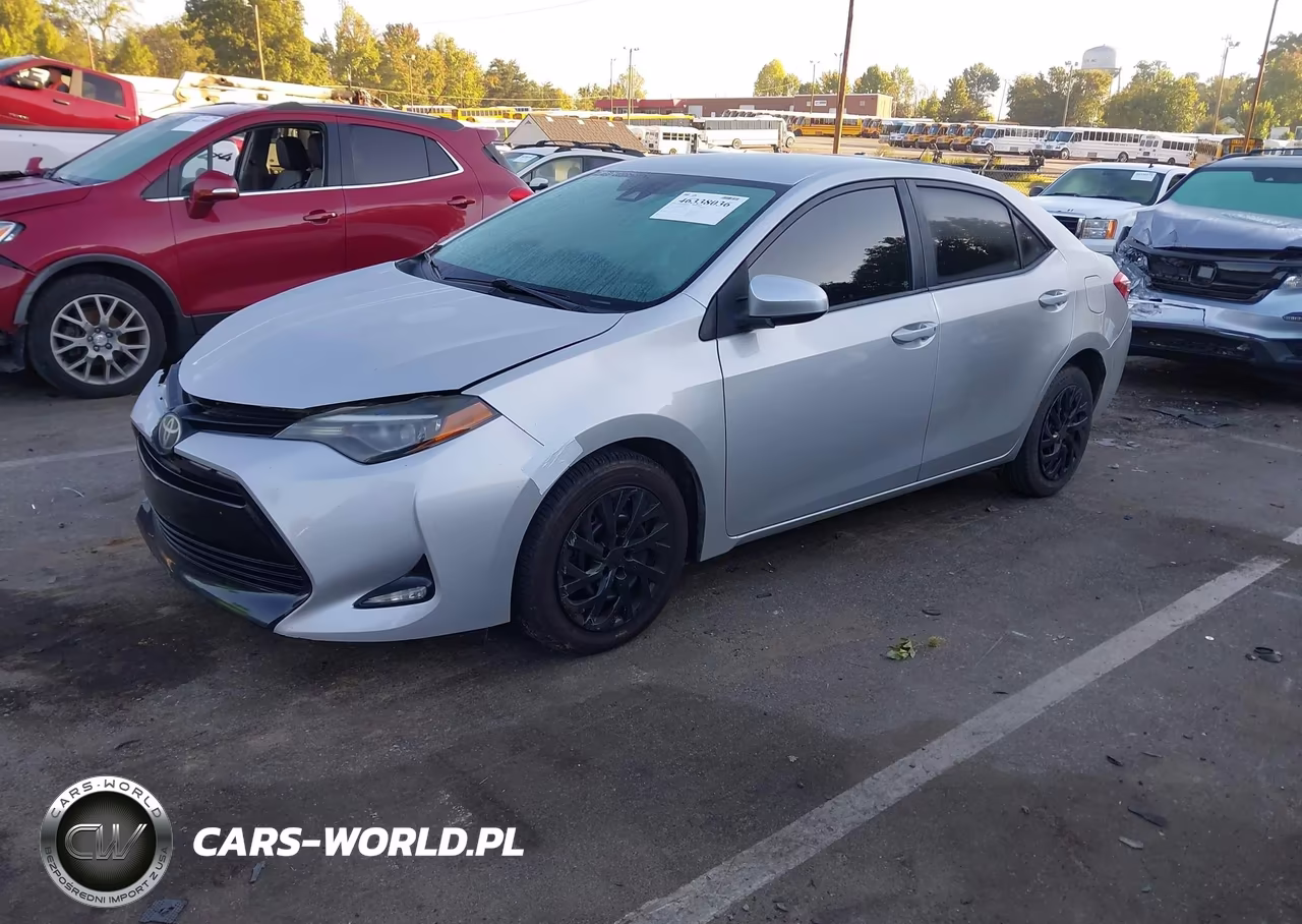 2017 Toyota Corolla Le VIN:5YFBURHE8HP675405 - 2