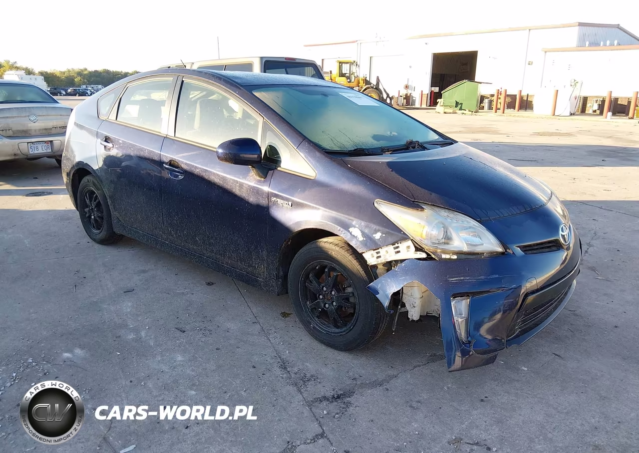 2014 Toyota Prius Two – zdjęcie 1 z 18