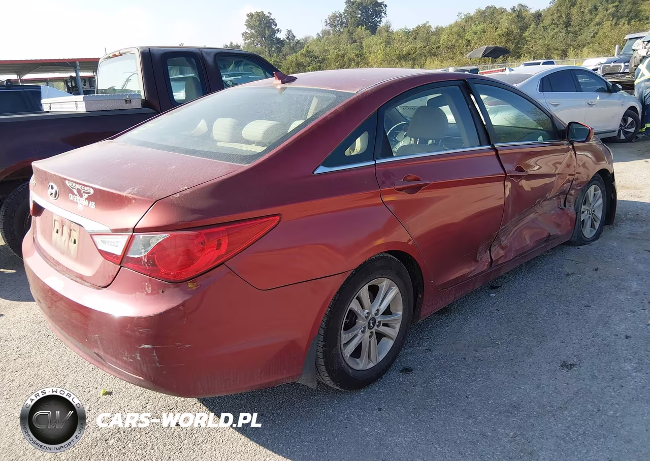 2013 Hyundai Sonata Gls VIN:5NPEB4AC5DH535964 - 4