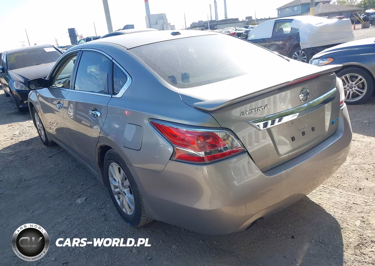 2014 Nissan Altima 2.5 S VIN:1N4AL3AP8EC187606 - 3