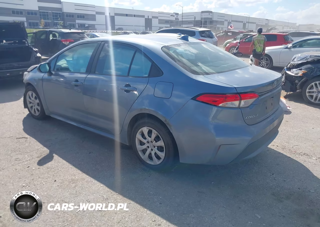 2022 Toyota Corolla Le VIN:5YFEPMAE9NP362599 - 3