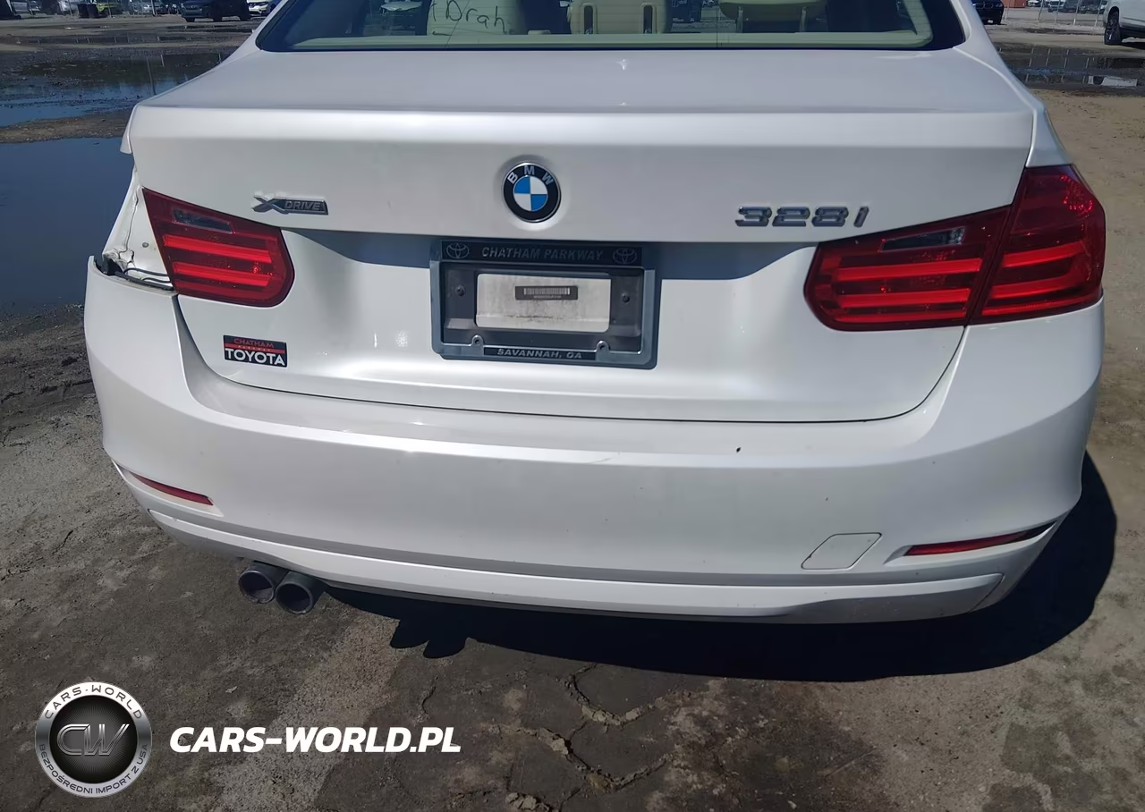 2013 BMW 328I xDrive VIN:WBA3B3C53DJ812163 - 13