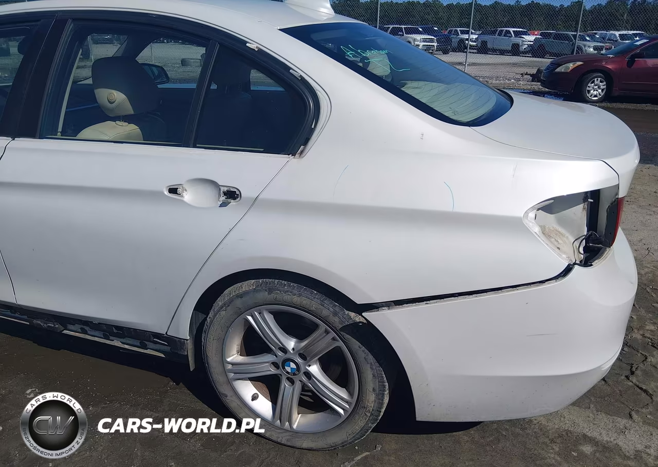 2013 BMW 328I xDrive VIN:WBA3B3C53DJ812163 - 15