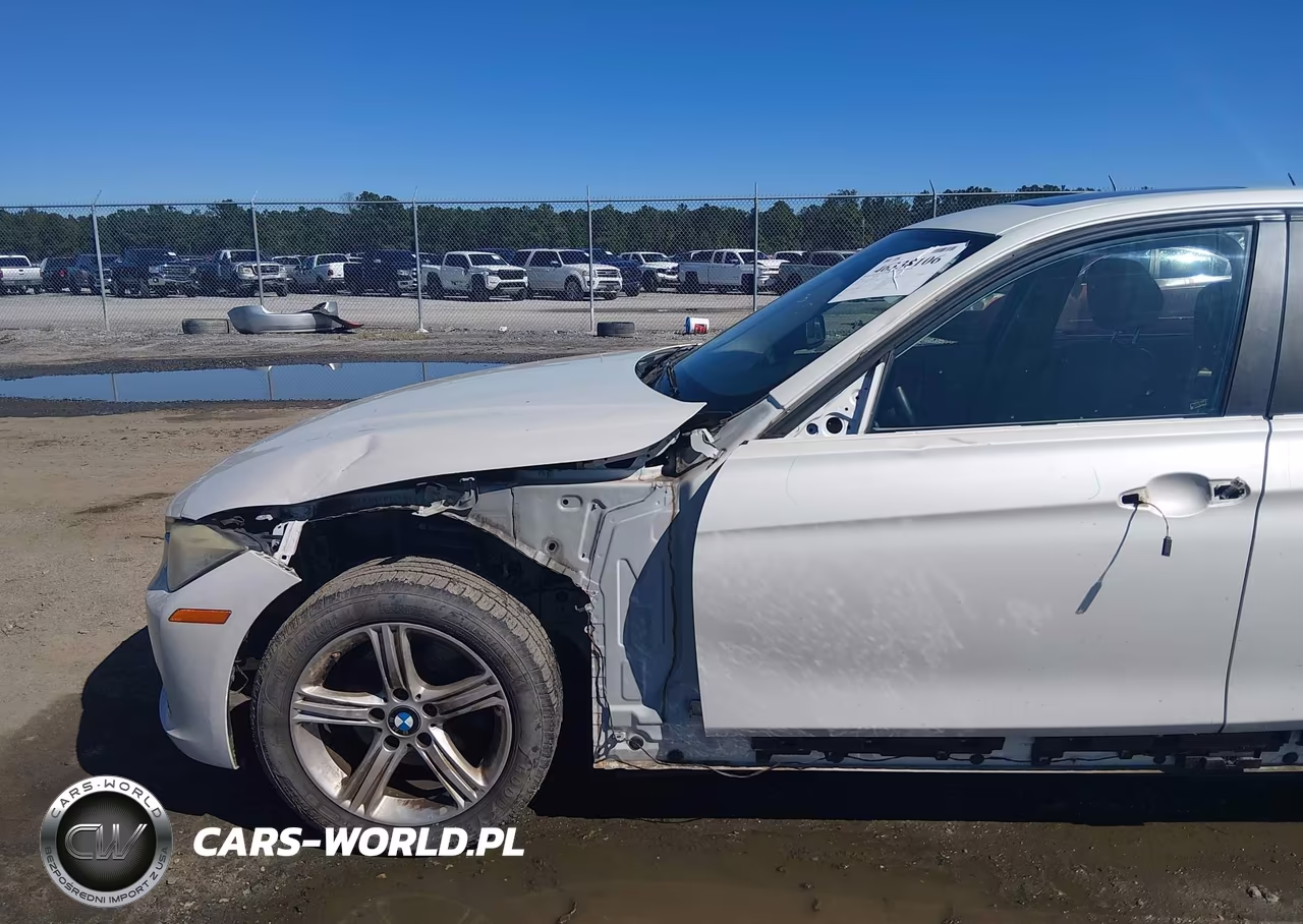 2013 BMW 328I xDrive VIN:WBA3B3C53DJ812163 - 16