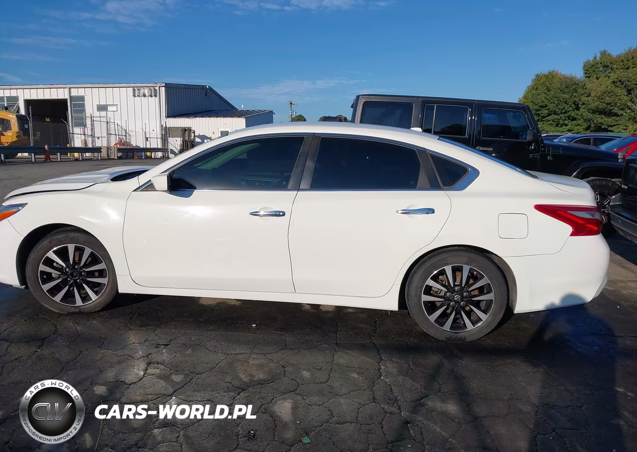 2018 Nissan Altima 2.5 Sv VIN:1N4AL3AP1JC260843 - 14