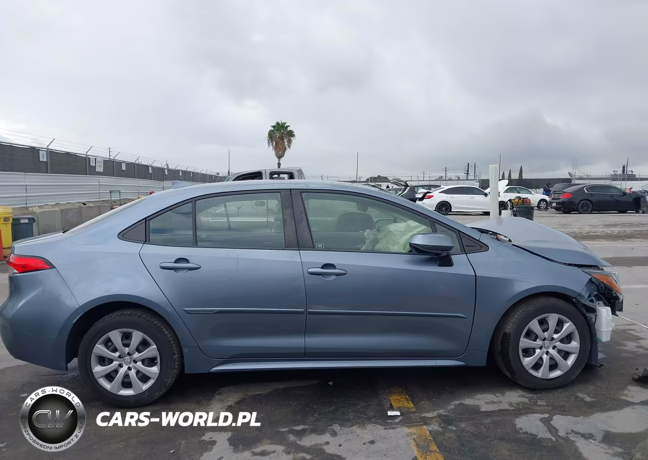 2021 Toyota Corolla Le VIN:JTDEPMAE1MJ189941 - 13