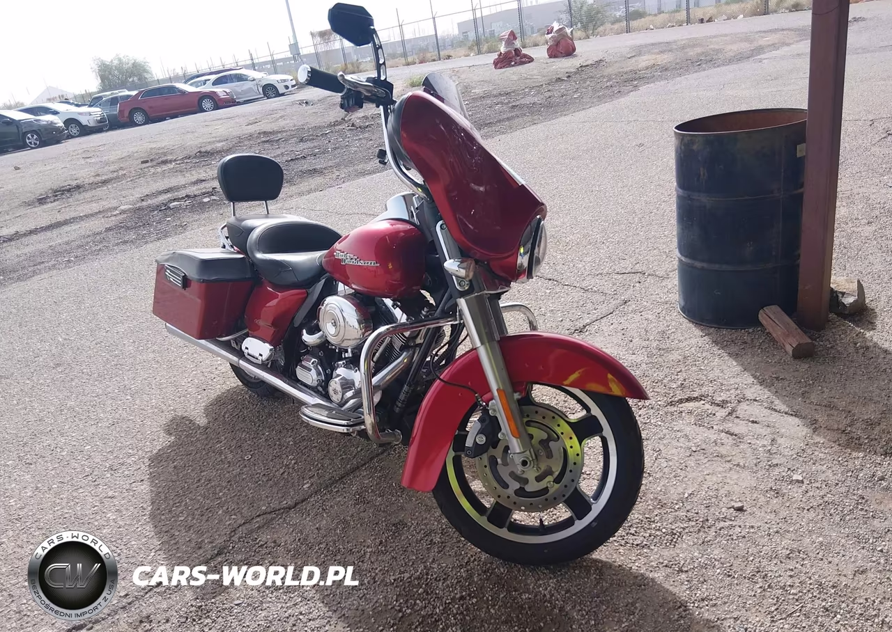 2012 Harley-Davidson Flhx Street Glide VIN:1HD1KBM1XCB612615 - 1