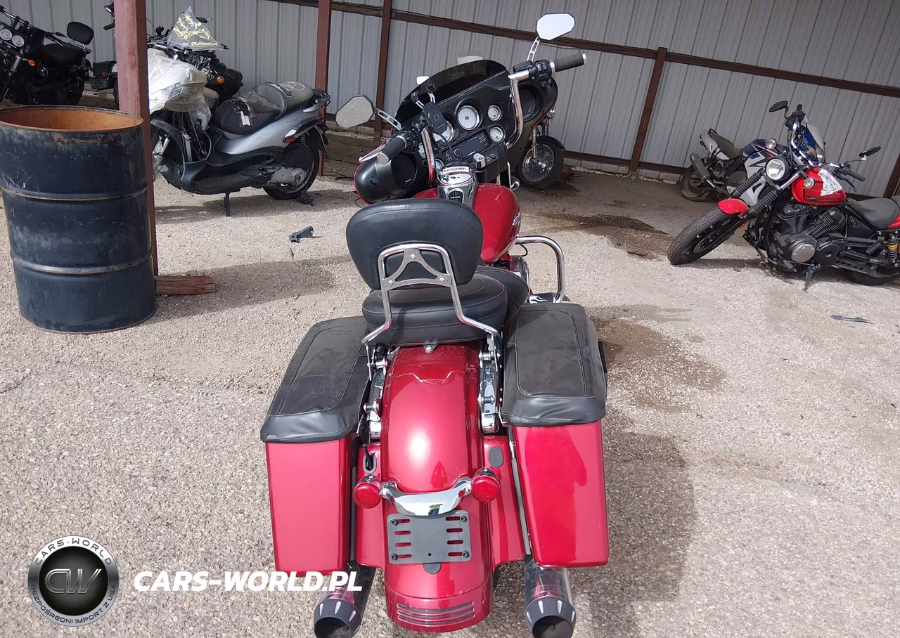 2012 Harley-Davidson Flhx Street Glide VIN:1HD1KBM1XCB612615 - 6