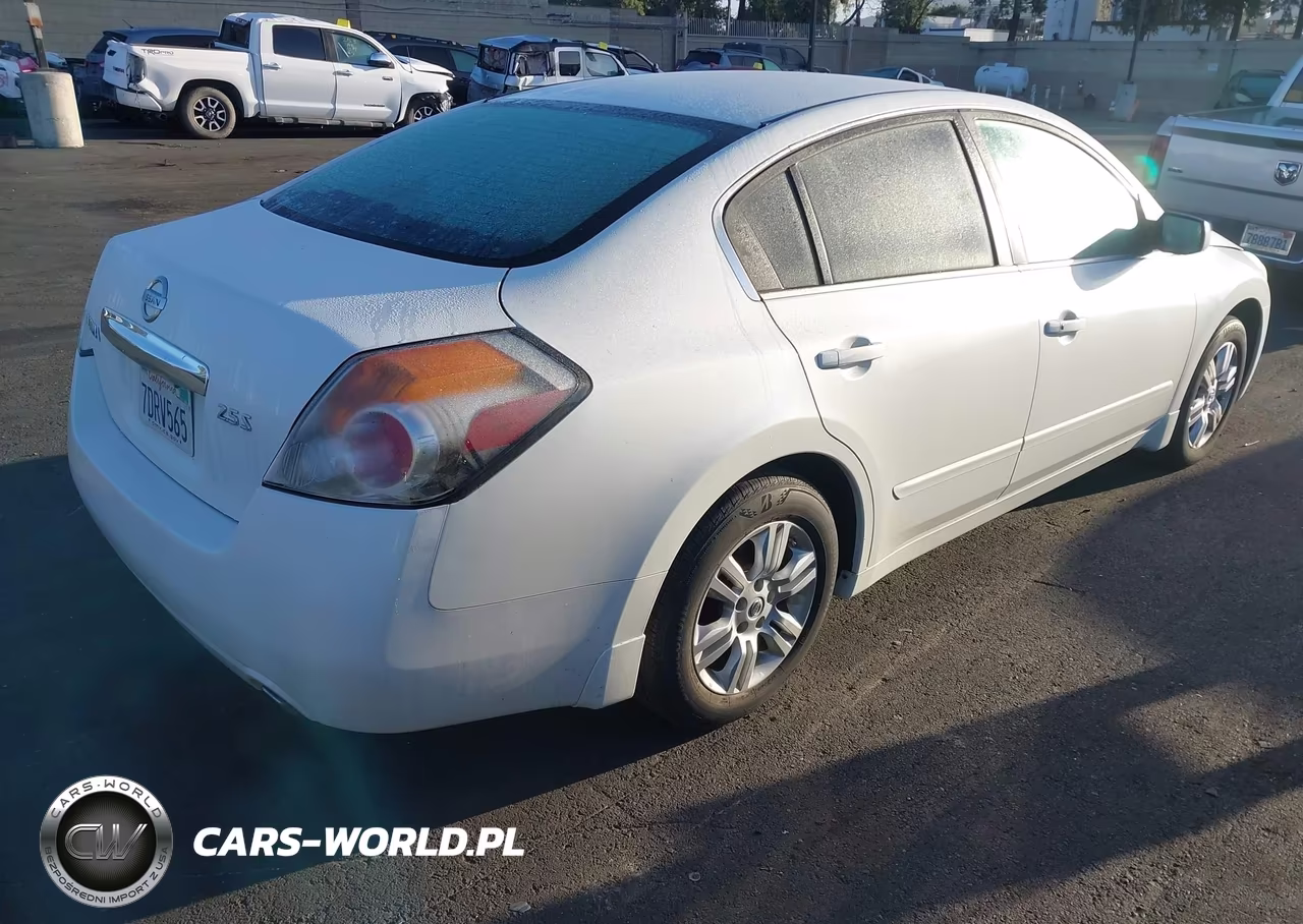 2010 Nissan Altima 2.5 S VIN:1N4AL2AP9AN406629 - 4