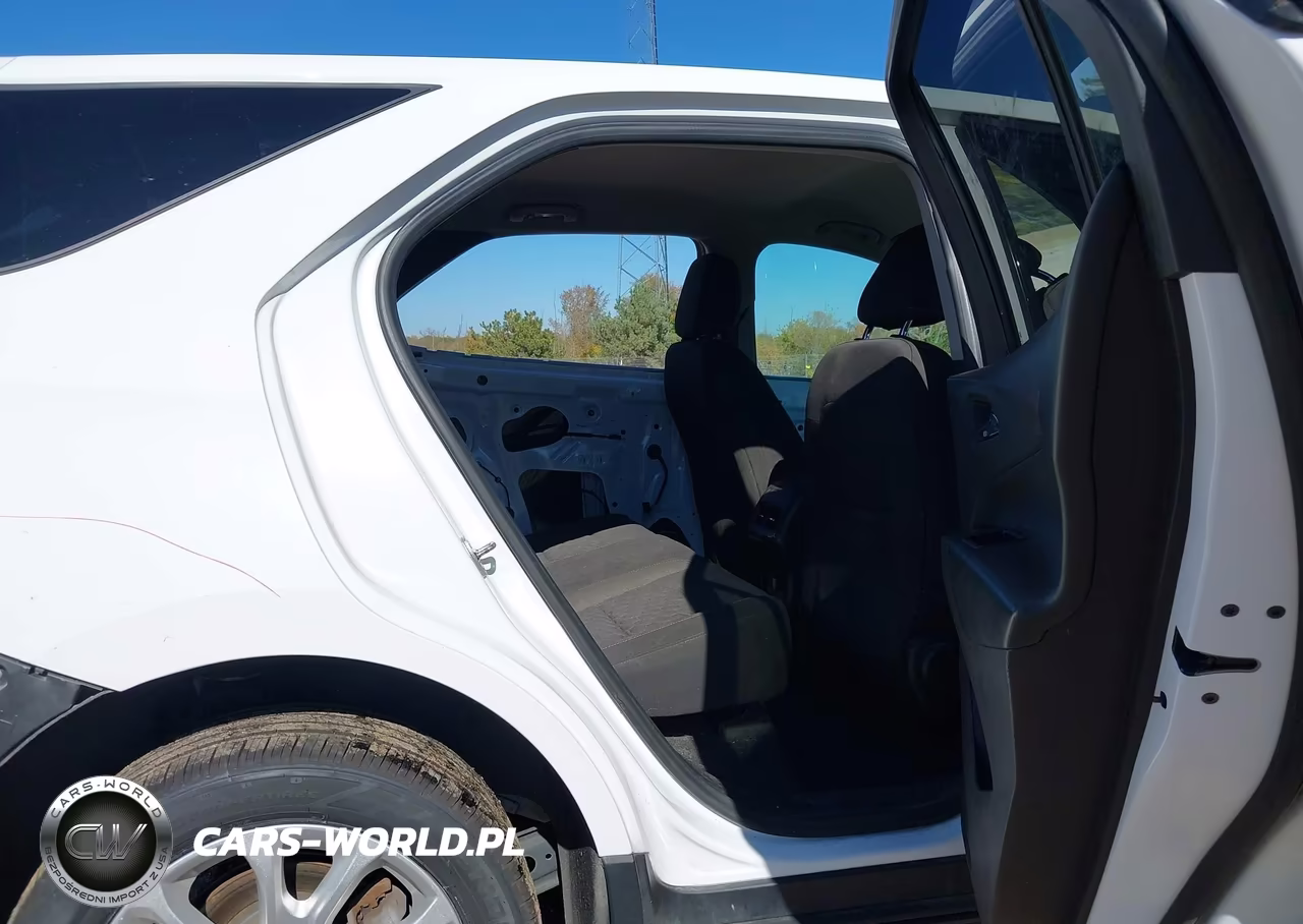 2018 Chevrolet Equinox Lt VIN:2GNAXSEV2J6111133 - 8