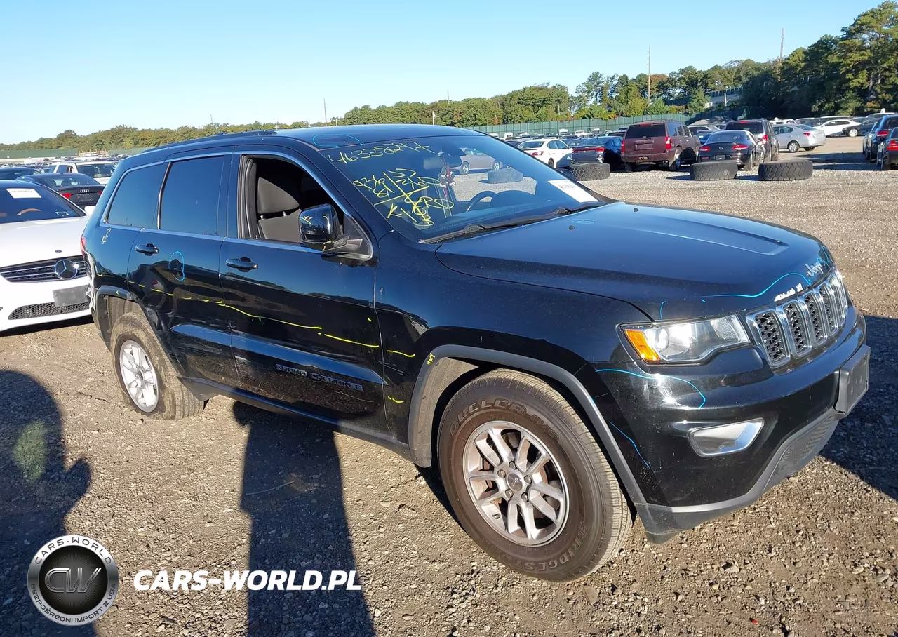 2018 Jeep Grand Cherokee Laredo 4X4
