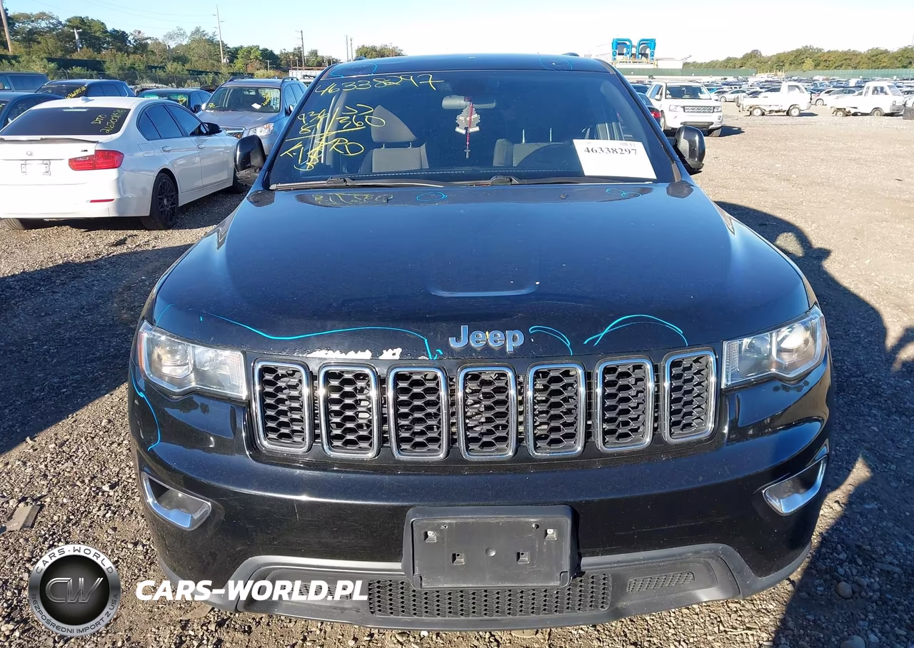 2018 Jeep Grand Cherokee Laredo 4X4 VIN:1C4RJFAG6JC508248 - 12