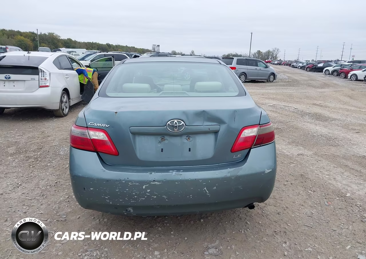 2009 Toyota Camry Le VIN:4T1BE46K79U835993 - 16