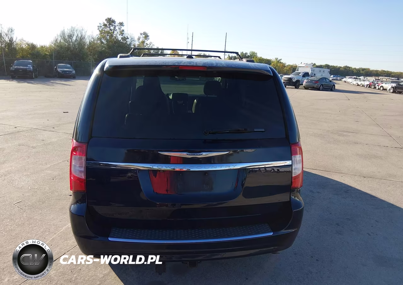 2014 Chrysler Town & Country Touring-L VIN:2C4RC1CG8ER469461 - 16