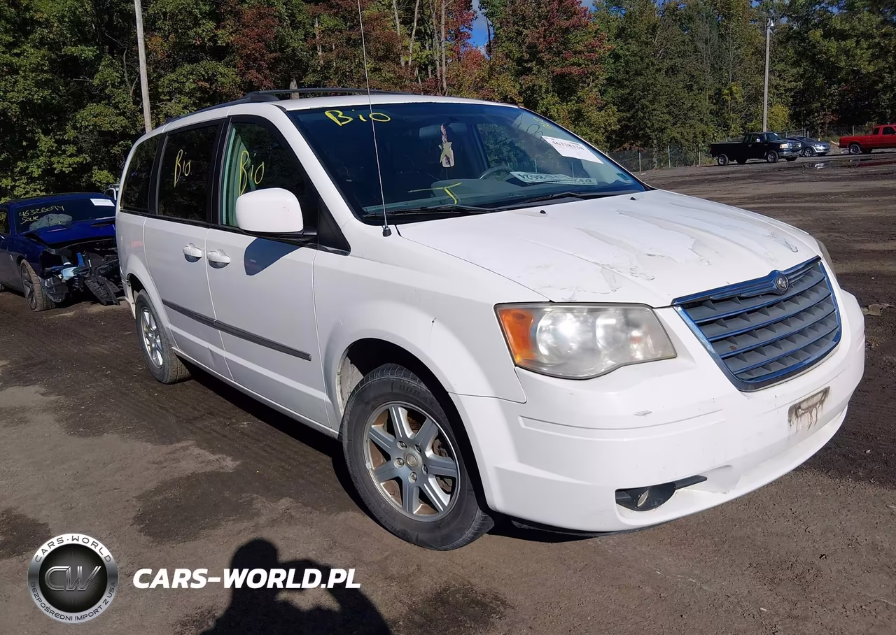2010 Chrysler Town & Country Touring