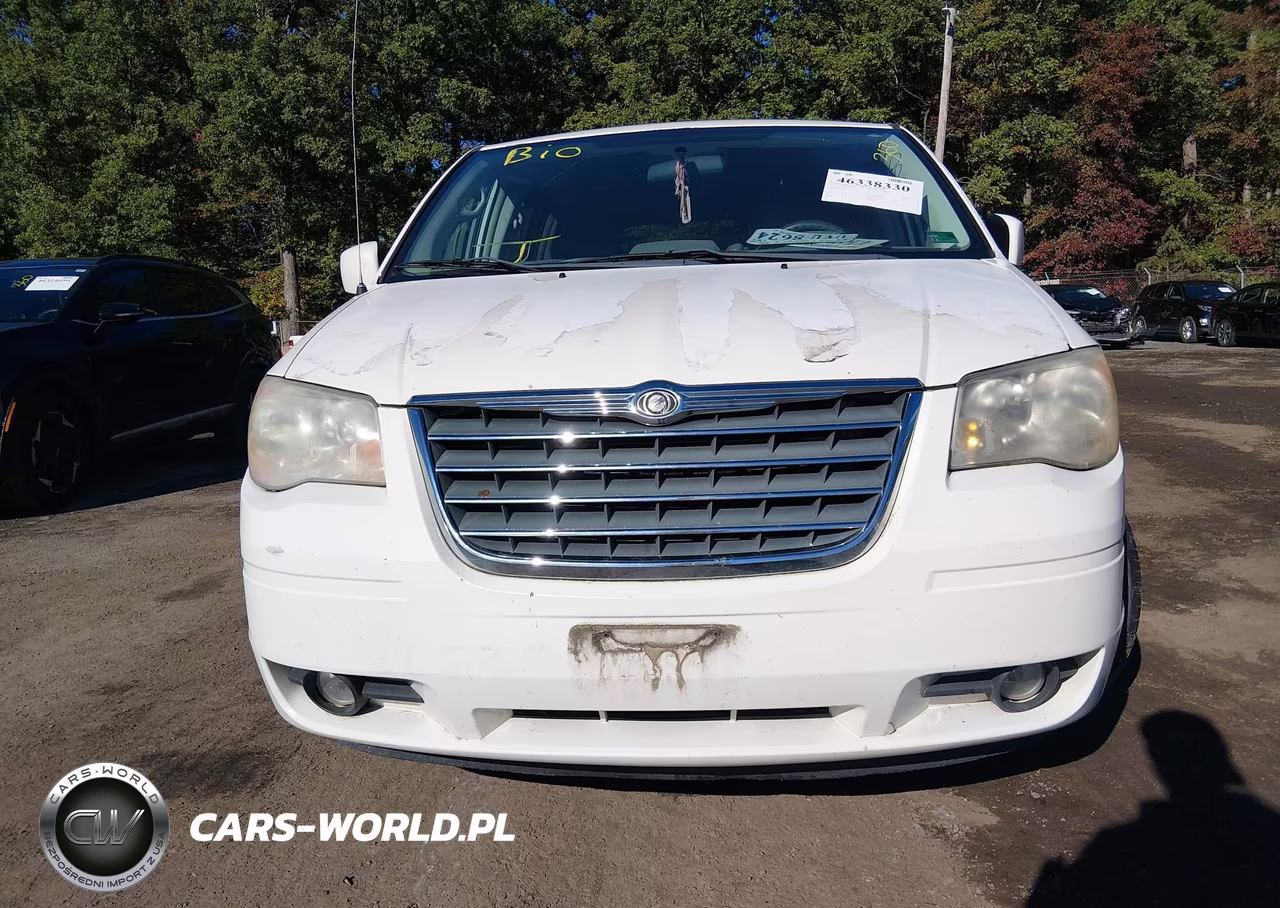 2010 Chrysler Town & Country Touring VIN:2A4RR5D10AR413244 - 6