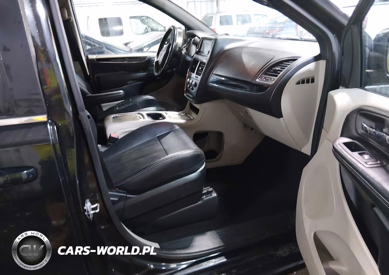 2019 Dodge Grand Caravan Sxt VIN:2C4RDGCG9KR676954 - 5