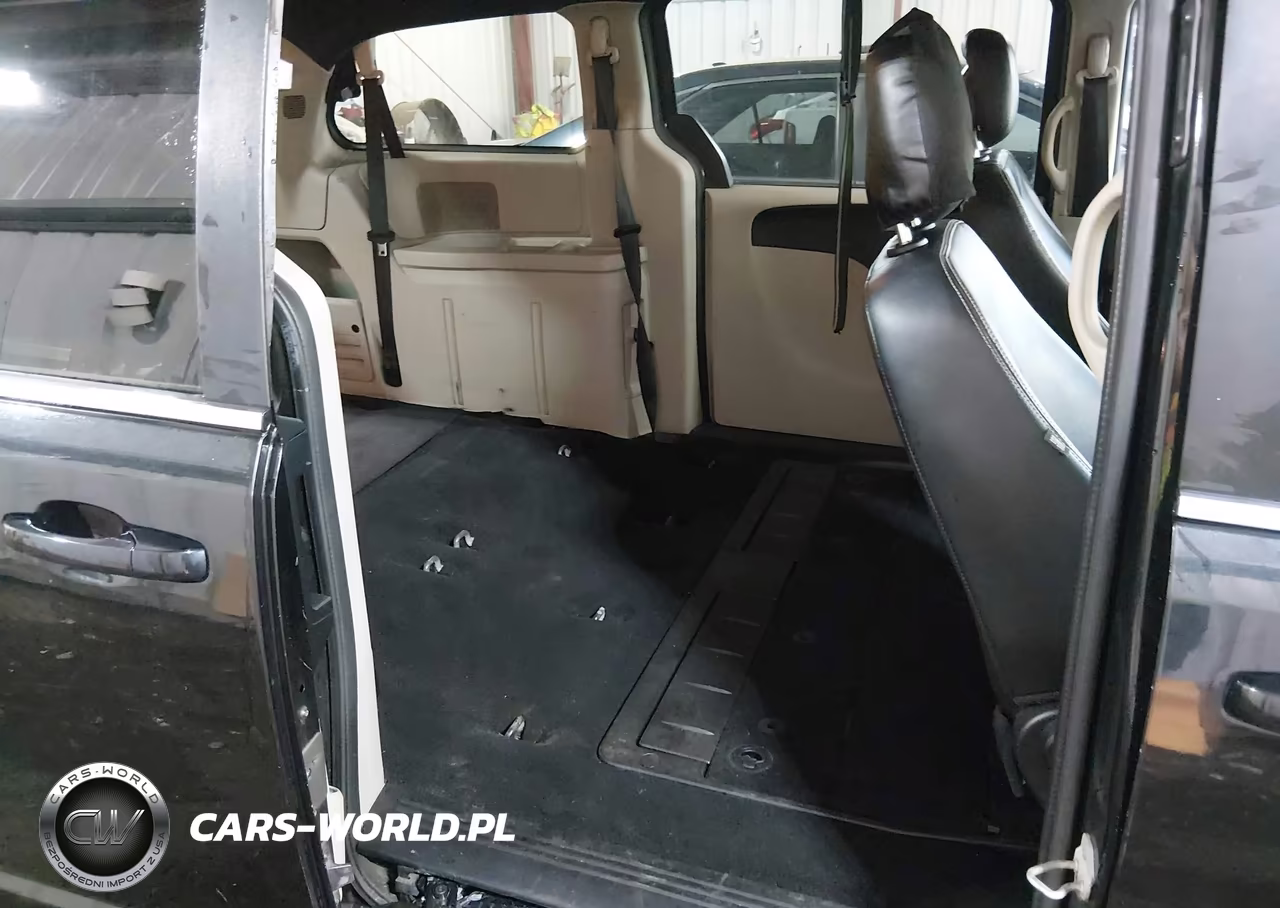 2019 Dodge Grand Caravan Sxt VIN:2C4RDGCG9KR676954 - 8