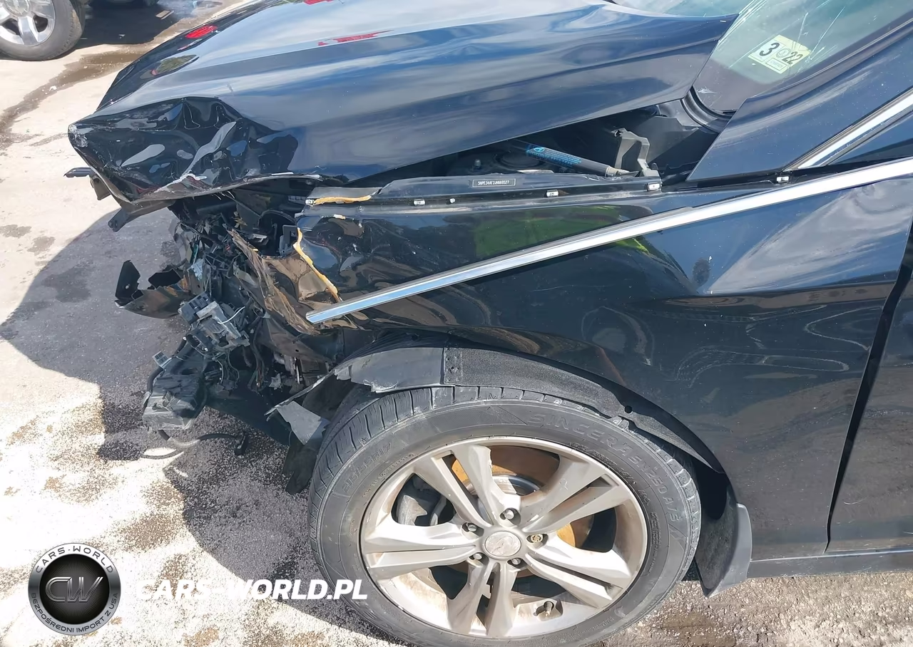 2018 Hyundai Sonata Limited VIN:5NPE34AF2JH669527 - 18