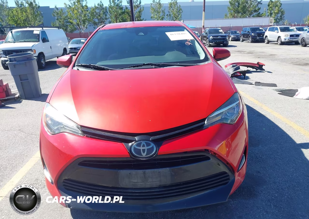 2017 Toyota Corolla Le VIN:5YFBURHE1HP660373 - 13