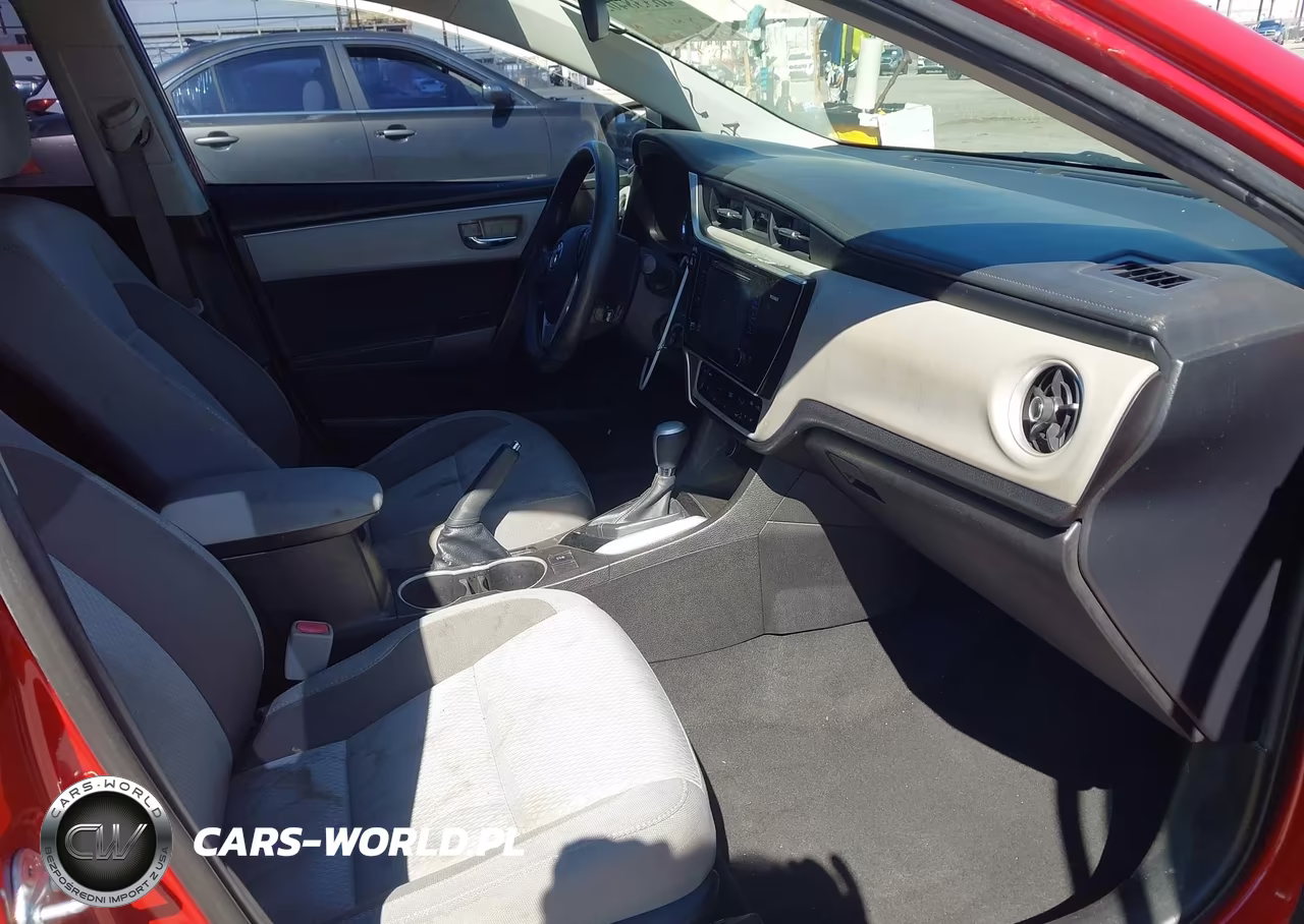 2017 Toyota Corolla Le VIN:5YFBURHE1HP660373 - 5