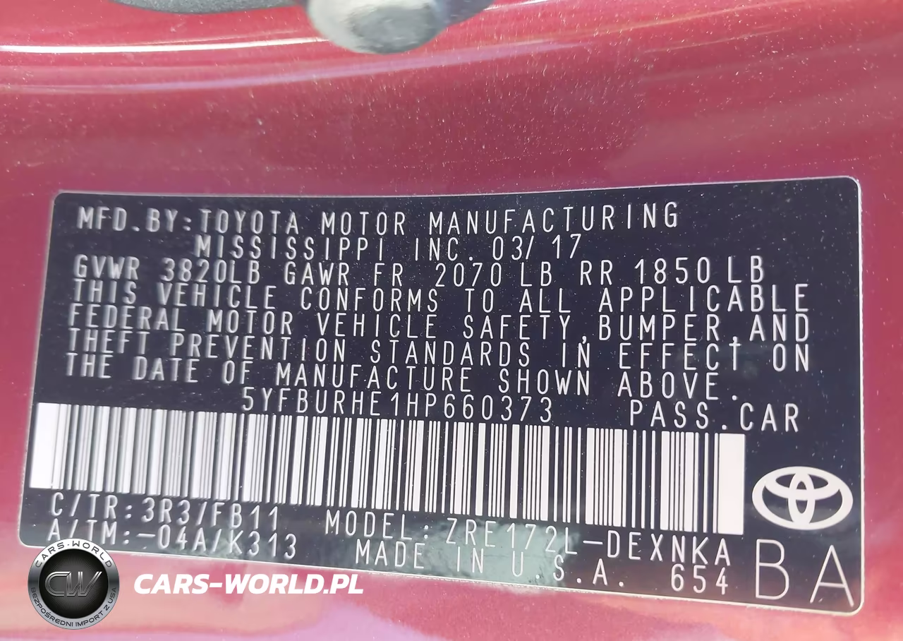 2017 Toyota Corolla Le VIN:5YFBURHE1HP660373 - 9
