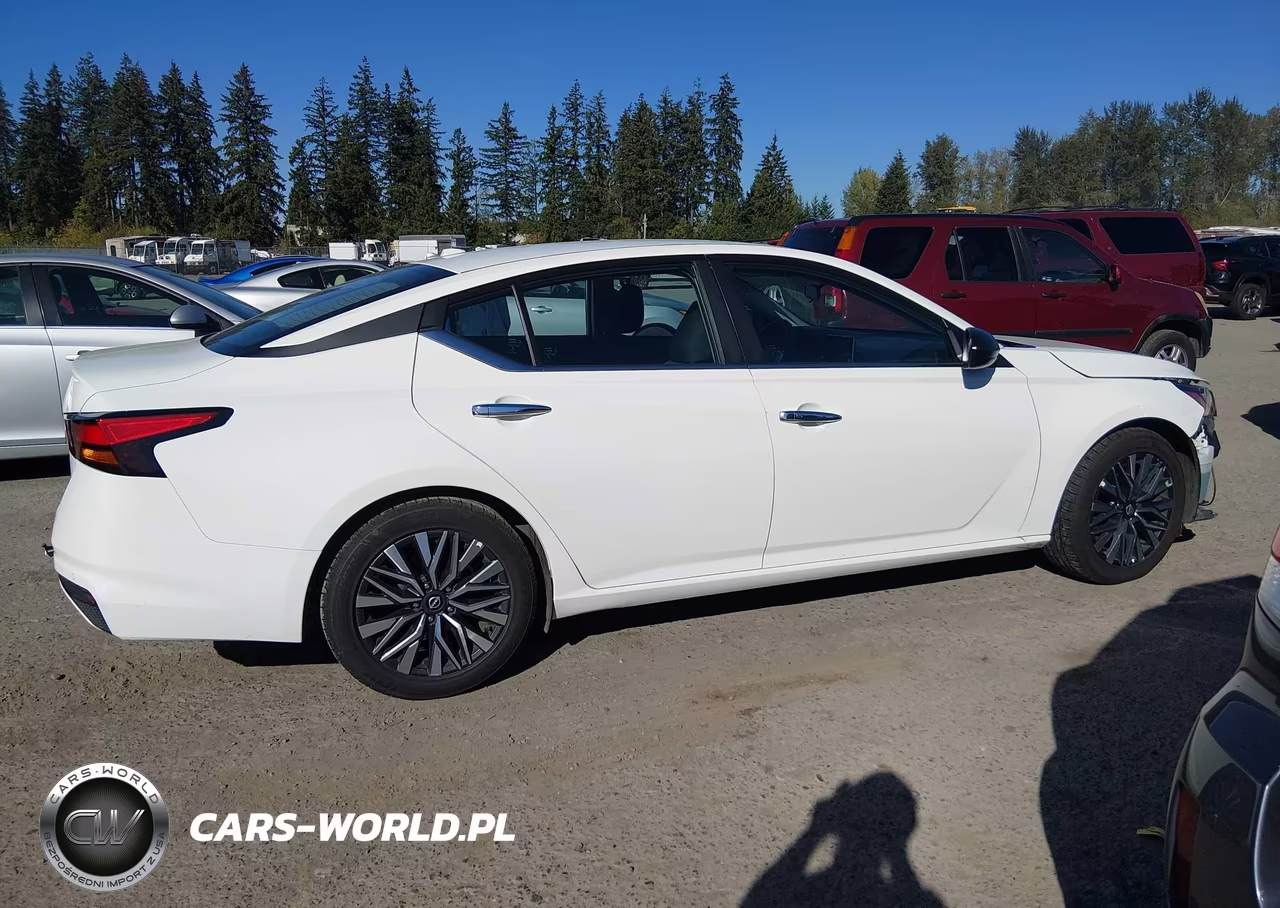2025 Nissan Altima Sv Fwd VIN:1N4BL4DV9SN369903 - 13