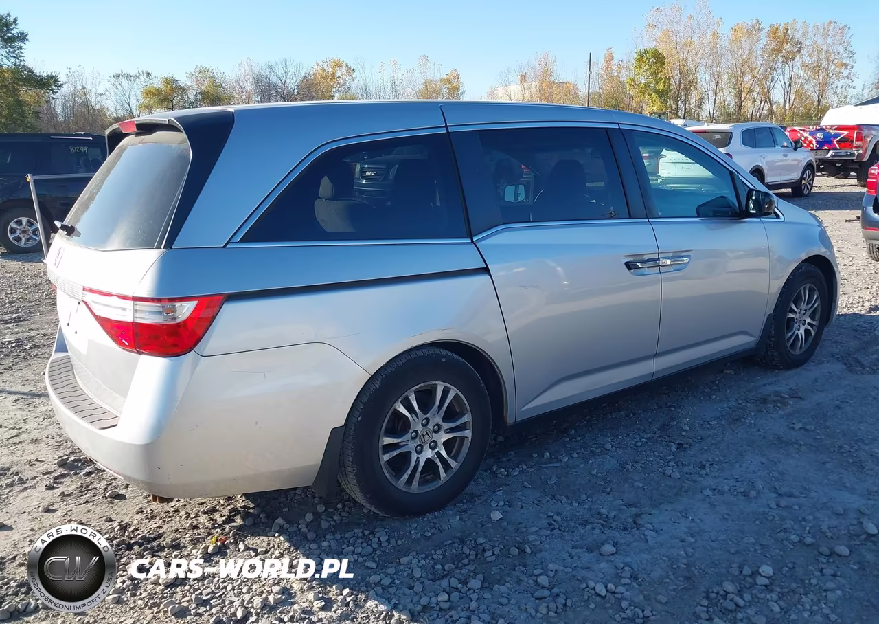 2013 Honda Odyssey Ex VIN:5FNRL5H45DB055909 - 4