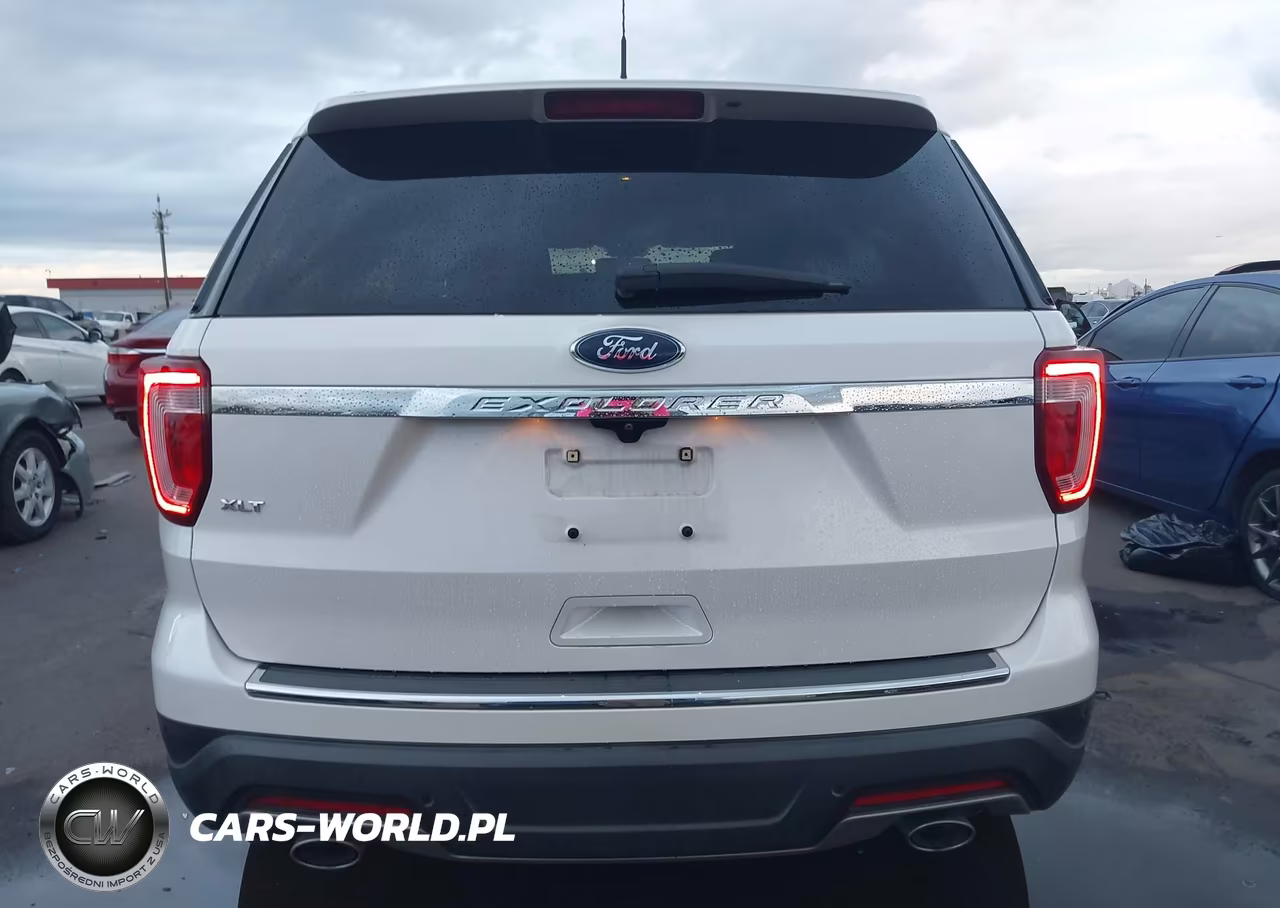 2018 Ford Explorer Xlt VIN:1FM5K7D82JGC28515 - 16