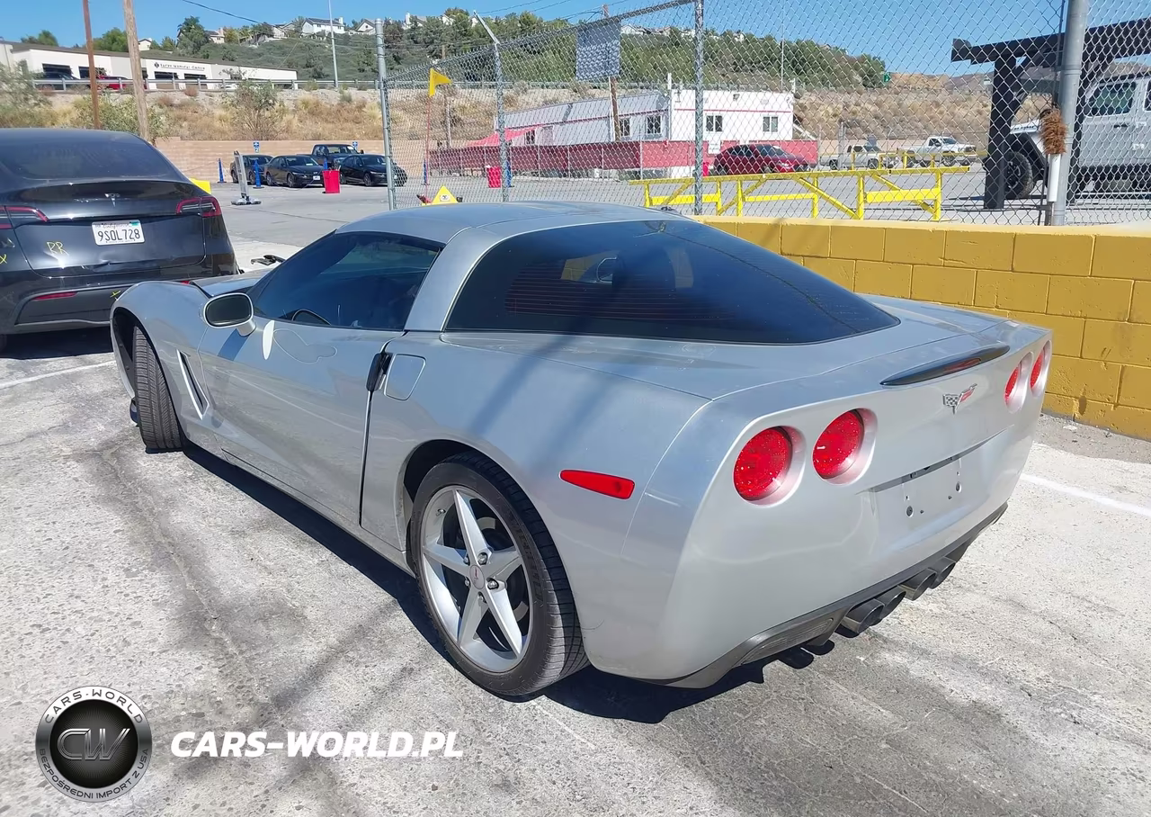 2012 Chevrolet Corvette VIN:1G1YA2DW9C5111124 - 3
