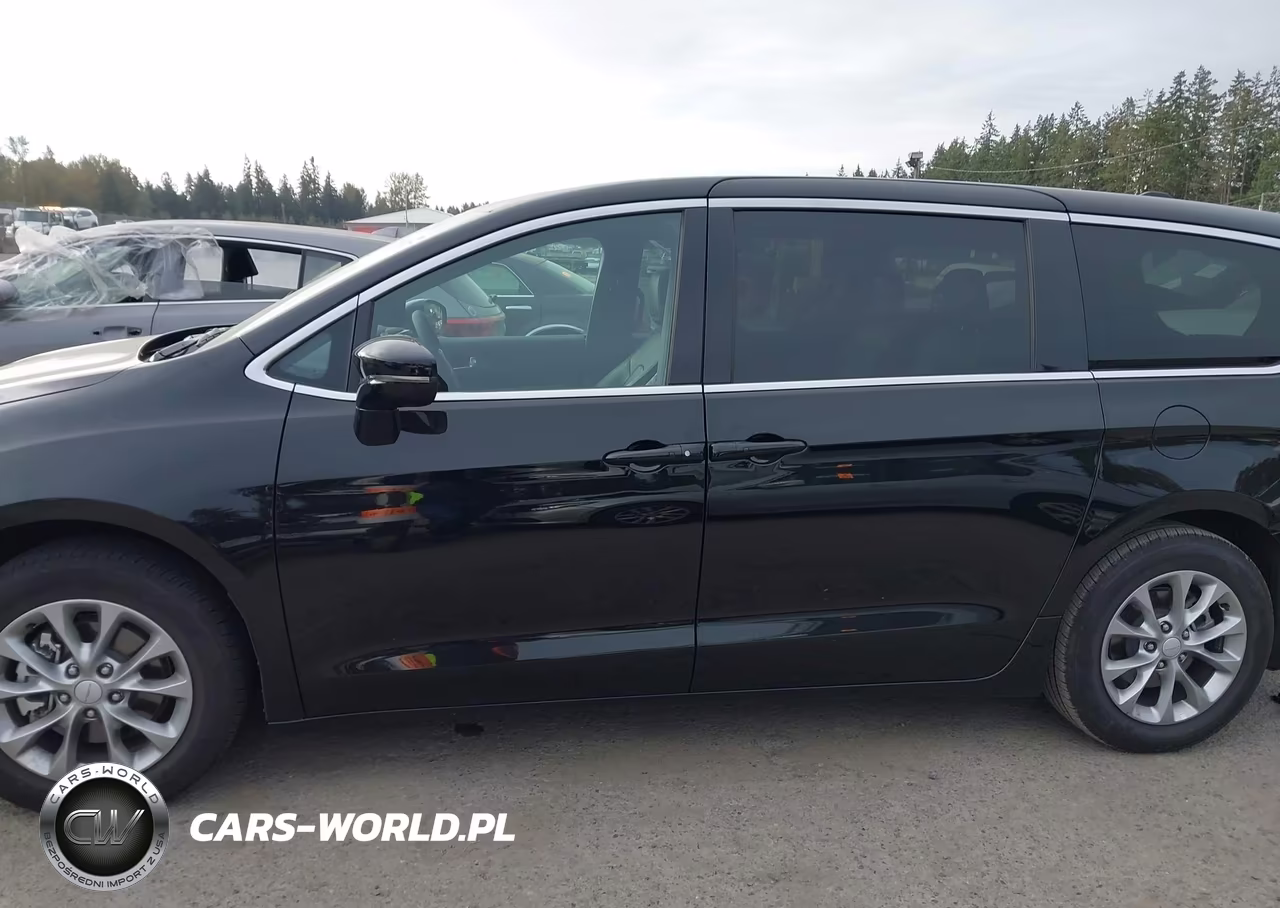 2027 Chrysler Pacifica VIN:2C4RC1GG6VR570931 - 15