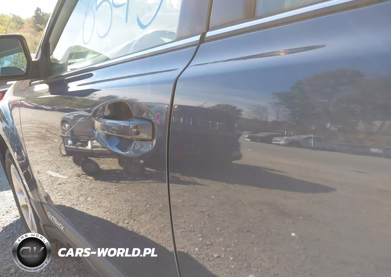 2014 Subaru Outback 2.5I VIN:4S4BRBAC7E3243759 - 17