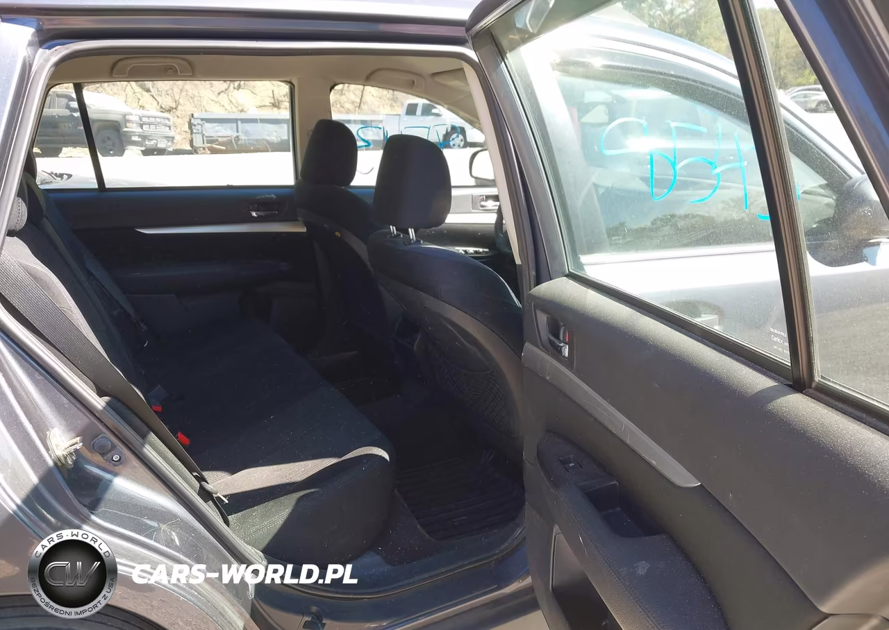 2014 Subaru Outback 2.5I VIN:4S4BRBAC7E3243759 - 8