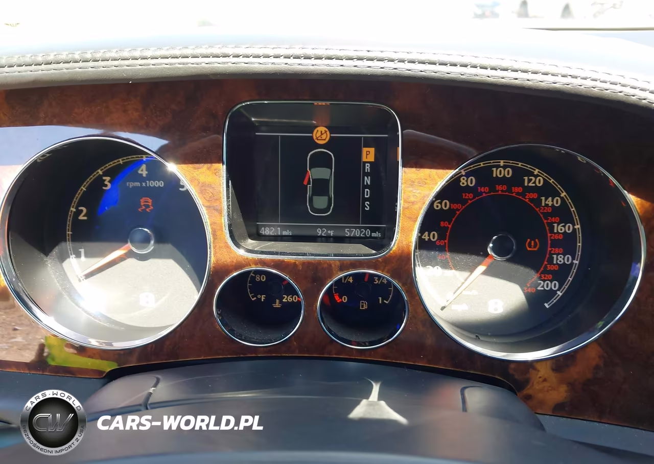 2006 Bentley Continental Flying Spur VIN:SCBBR53W06C036888 - 7