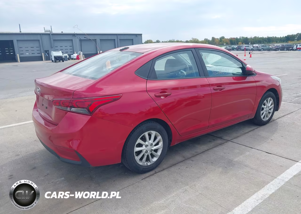 2018 Hyundai Accent Sel VIN:3KPC24A3XJE024371 - 4