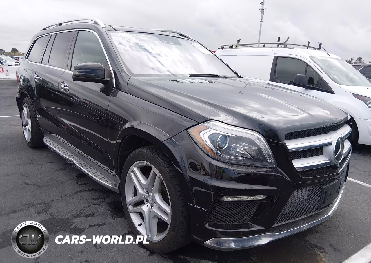 2015 MERCEDES-BENZ GL 550 4MATIC