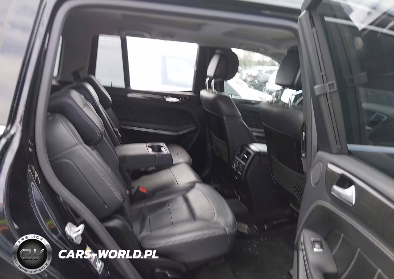2015 MERCEDES-BENZ GL 550 4MATIC VIN:4JGDF7DE7FA530480 - 8